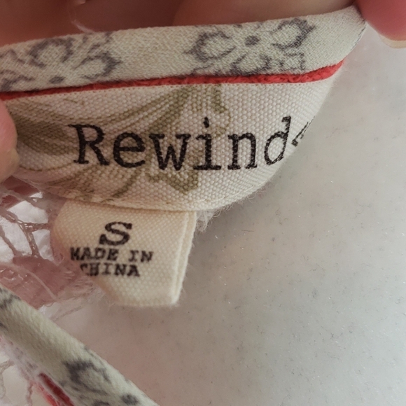 Rewind Ivory Crocheted Top - Picture 10 of 11